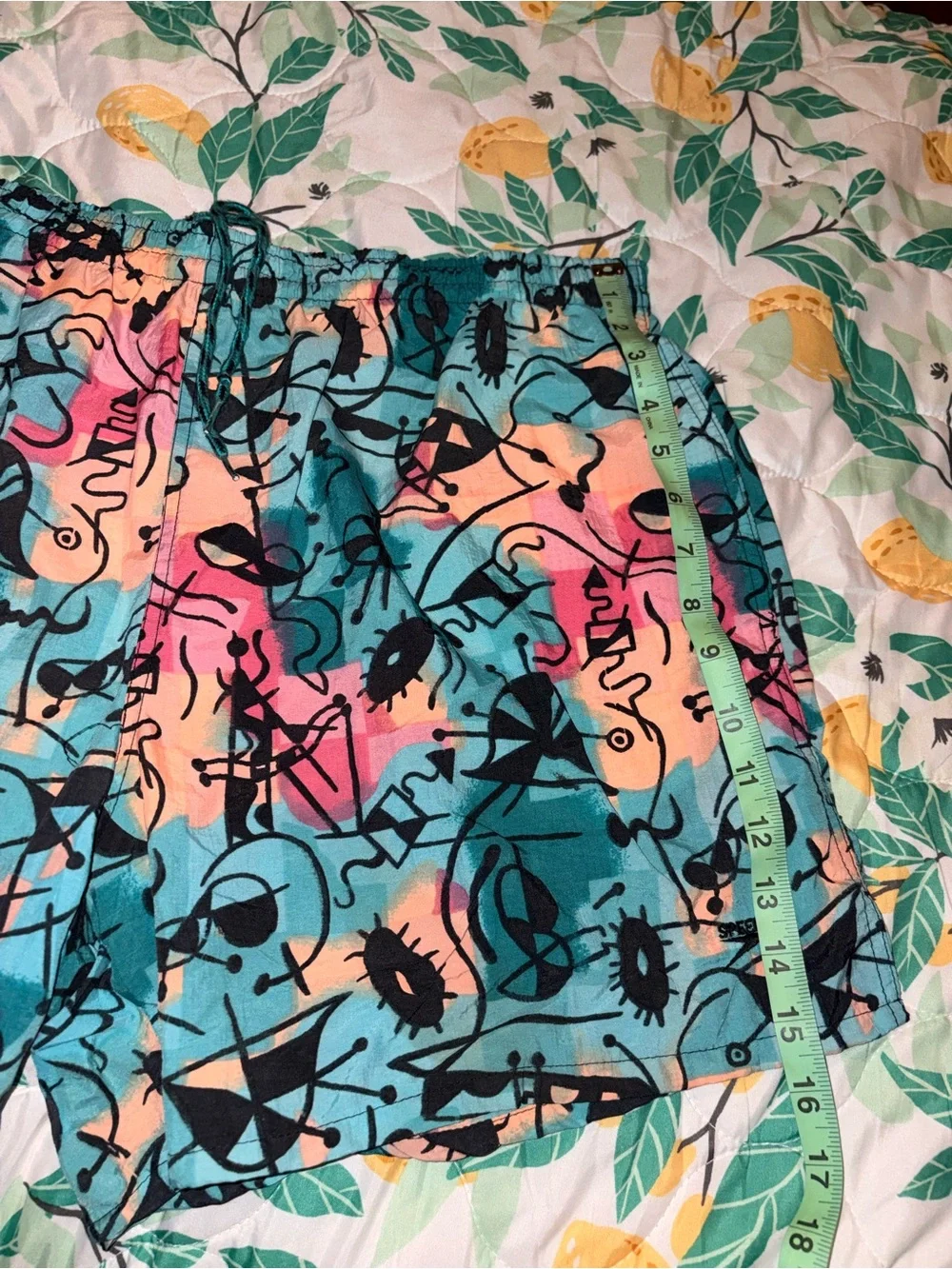 Vintage 90s Speedo Abstract Neon Swim Trunks Shorts Made in Taiwan Men’s L